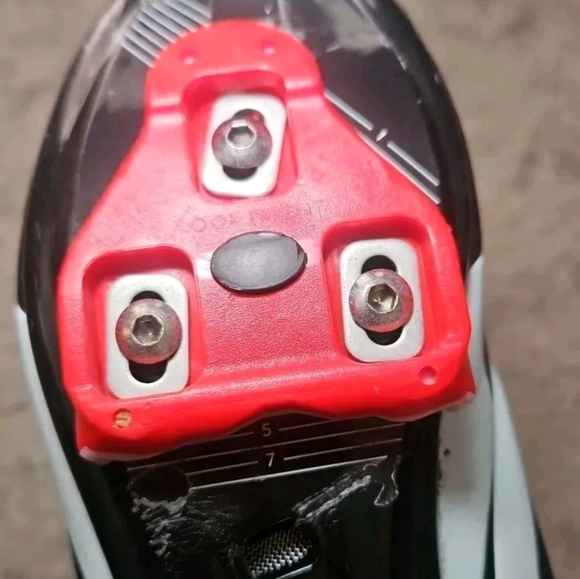 Peloton Unisex Red & Black Cycling Shoes 40 (Women’s 9 / Men’s 7)  Spin & Cycle - Picture 11 of 16